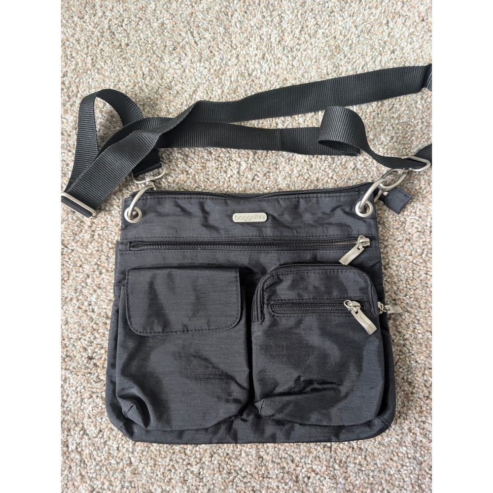 Baggallini Black Nylon Crossbody Bag Organizer Travel Purse Adjustable Strap